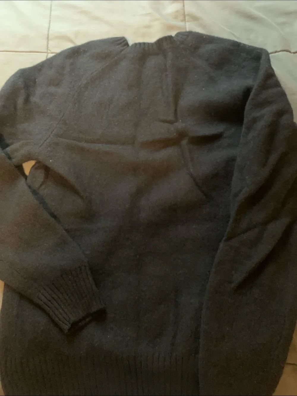 Uniqlo Black Crewneck Knit Sweater